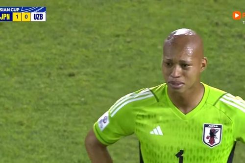 Thủ môn U23 Nhật Bản vừa thi đấu vừa khóc ở chung kết U23 châu Á