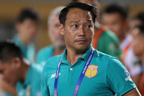 Đánh bại CAHN, HLV Nam Định chưa nghĩ tới ngôi vô địch V-League