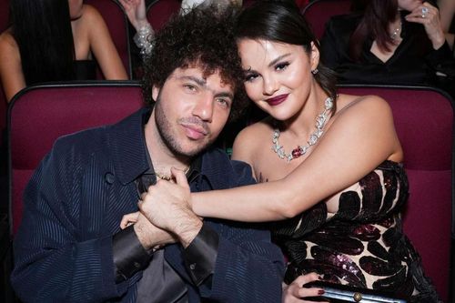 Selena Gomez tính chuyện kết hôn và sinh con với bạn trai rapper