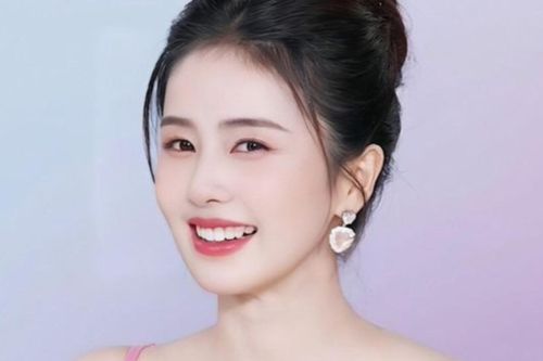 Bạch Lộc nhận tin vui lớn nhất sự nghiệp, sức mạnh của đỉnh lưu là đây