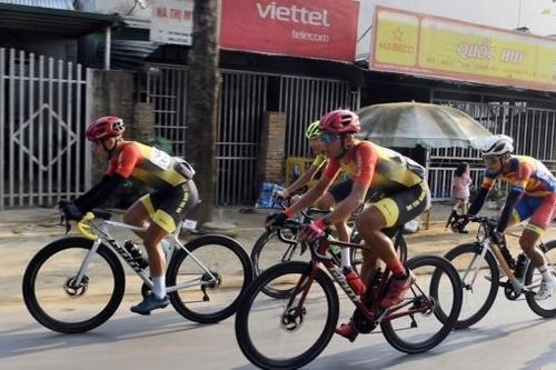 Chặng 4 Cuộc đua xe đạp về Điện Biên Phủ 2024 Cúp Báo QĐND: Hướng về Điện Biên