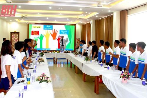Hội thảo phát triển môn quần vợt bãi biển tại Việt Nam