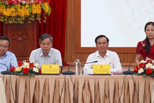 Dự án cao tốc Vạn Ninh - Cam Lộ đang 'vướng' tại đâu?