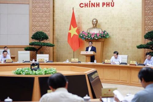 Kinh tế tiếp tục chuyển biến tích cực
