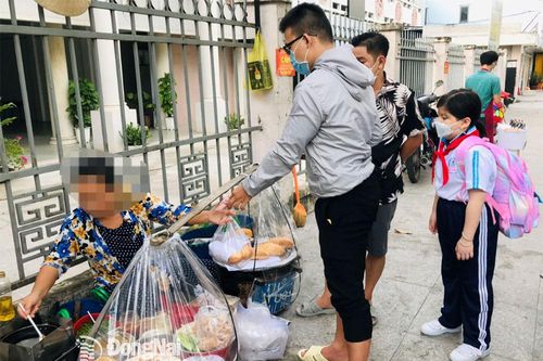 Quản lý thức ăn đường phố còn nhiều bất cập