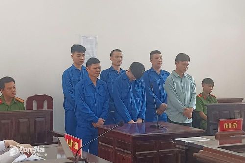 Sai một ly, đi một dặm