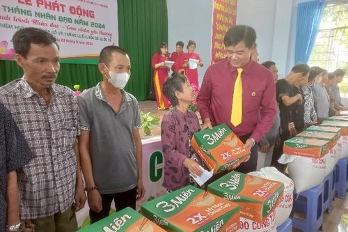 Phát động 'Tháng Nhân đạo' cấp tỉnh năm 2024 tại huyện Thanh Bình
