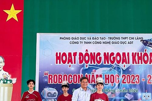 Đak Pơ: 12 đội tham gia hoạt động ngoại khóa 'Robocon năm học 2023-2024'