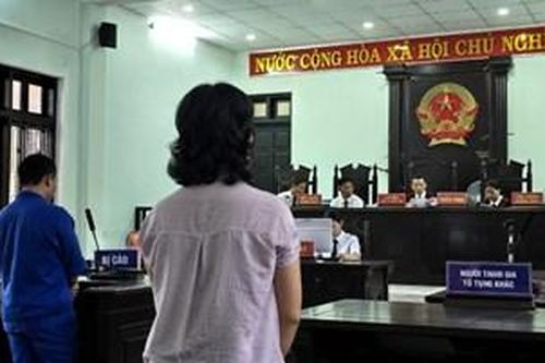 Cựu giáo viên lừa 'chạy' việc chiếm đoạt gần 2,3 tỷ đồng để chơi số điện toán