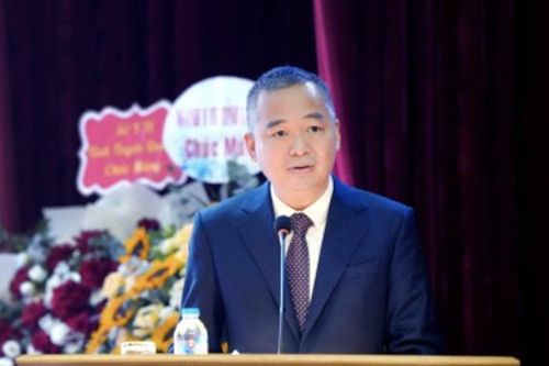 Bổ nhiệm lại Giám đốc Bệnh viện Đại học Y Hà Nội đối với PGS.TS Nguyễn Lân Hiếu
