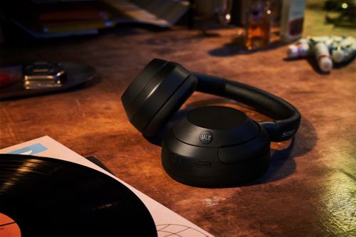 Sony giới thiệu tai nghe từ vật liệu tái chế, thời lượng pin hơn 2 ngày