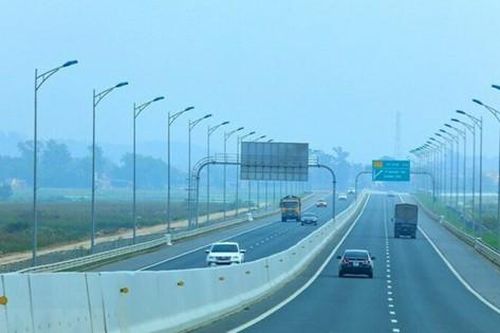 Lập Hội đồng thẩm định Báo cáo nghiên cứu khả thi cao tốc Ninh Bình - Hải Phòng đoạn qua Nam Định, Thái Bình