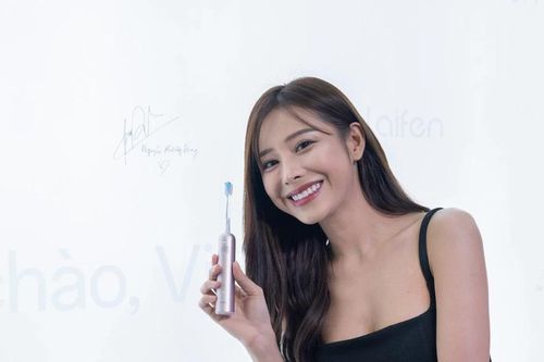Bàn chải điện Laifen Wave giá chỉ từ 1.590.000 đồng