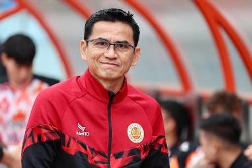 HLV Kiatisak nói gì sau trận thua Nam Định?