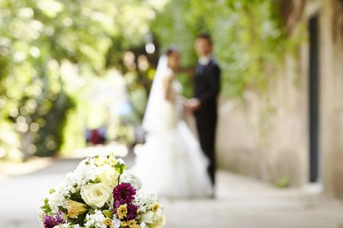 Trước đám cưới, cô gái bất ngờ phát hiện mình là đàn ông