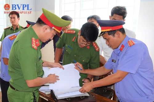 Phê chuẩn khởi tố Chánh Thanh tra Sở GTVT tỉnh Lâm Đồng
