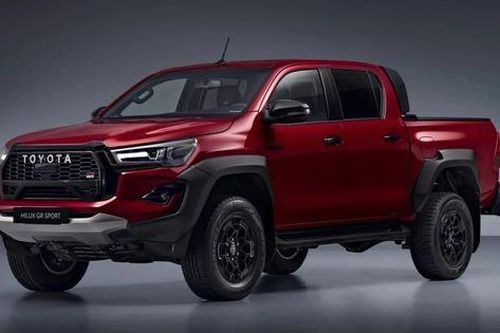 Giá bán Toyota Hilux GR Sport II cao hơn Ford Ranger Raptor