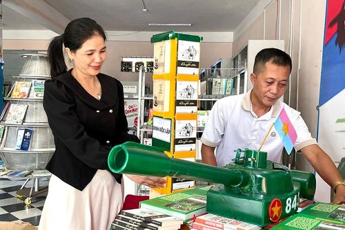 Xếp sách nghệ thuật