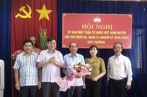Ông Huỳnh Xuân Thạnh giữ chức Chủ tịch Ủy ban MTTQ Việt Nam huyện Đức Cơ