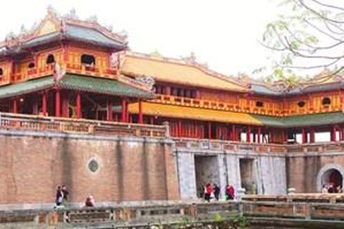 Tự hào quốc hiệu Việt Nam