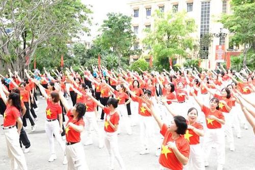 Phụ nữ Thanh Oai chia sẻ về xây dựng nông thôn mới