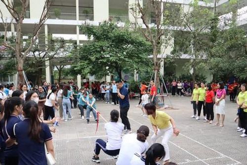 Gần 500 VĐV dự ngày hội thể thao người lao động quận Nam Từ Liêm