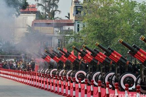 Dàn pháo lễ sẵn sàng khai hỏa trên bầu trời tại Lễ kỷ niệm 70 năm Chiến thắng Điện Biên Phủ