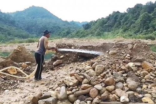 'Cơn sốt vàng' ở El Salvador