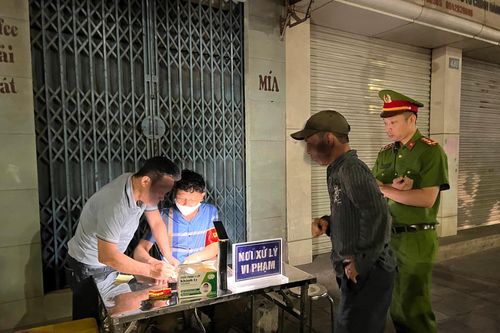 Tìm chủ phương tiện liên quan đến vụ án ma túy ở Đông Anh