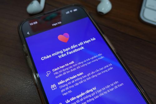 Mất hơn 200 triệu vì tin công an giả trên app hẹn hò
