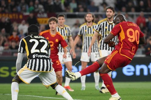 Bị Juventus cầm hòa, Roma có nguy cơ lỡ hẹn với Cúp C1 mùa tới