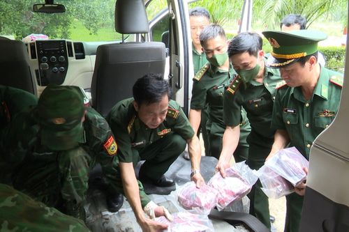 Liên tiếp triệt phá các đường dây mua bán, vận chuyển ma túy lớn từ Lào vào Việt Nam