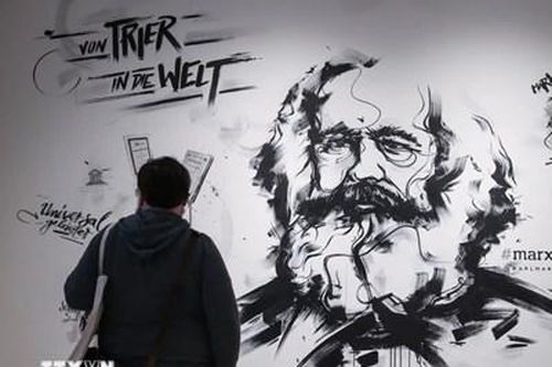Karl Marx đấu tranh chống chủ nghĩa cơ hội và những vấn đề đặt ra hiện nay