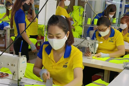 Doanh nghiệp có đơn hàng trở lại, nhưng vẫn còn nhiều nỗi lo