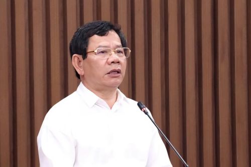 Ông Đặng Văn Minh bị bãi nhiệm chức Chủ tịch UBND tỉnh Quảng Ngãi