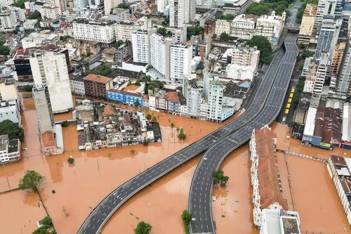Số người thiệt mạng vì mưa lũ ở miền nam Brazil tăng lên 78