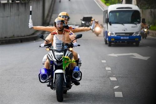 Người dân di chuyển thế nào khi diễn ra Lễ kỷ niệm 70 năm Chiến thắng Điện Biên Phủ?