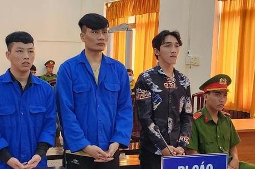 Tuyên án ngư phủ phóng hỏa đốt nhà kho của chủ làm cháy lan nhiều tàu cá ở Kiên Giang