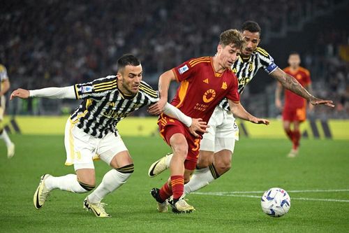 Hòa Juventus, Roma nguy cơ hụt vé dự Champions League