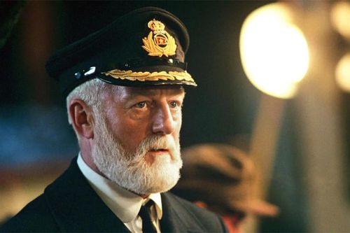 Diễn viên đóng vai thuyền trưởng phim 'Titanic' qua đời ở tuổi 80