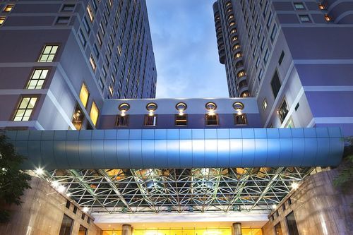 Doanh nghiệp bất động sản hưởng lợi từ khách sạn Sheraton, tòa nhà Saigon Centre