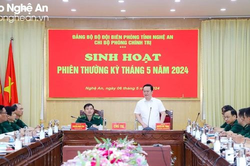Chủ tịch UBND tỉnh Nguyễn Đức Trung dự sinh hoạt Chi bộ phòng Chính trị, Bộ đội Biên phòng tỉnh