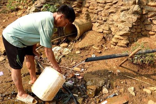 Vùng cao Tà Xi Láng ở đầu nguồn nhưng vẫn thiếu nước