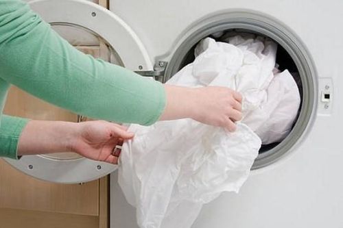 5 mẹo hay giúp bạn sử dụng máy giặt tiết kiệm điện nhất có thể