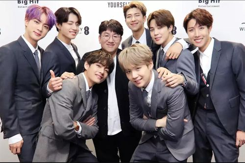 Luật sư nói gì về ồn ào BTS bị tố gian lận nhạc số?