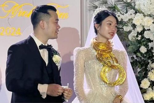 Cô dâu vàng đeo trĩu cổ trong đám cưới bạc tỷ bày tuyệt chiêu giữ gìn tình yêu