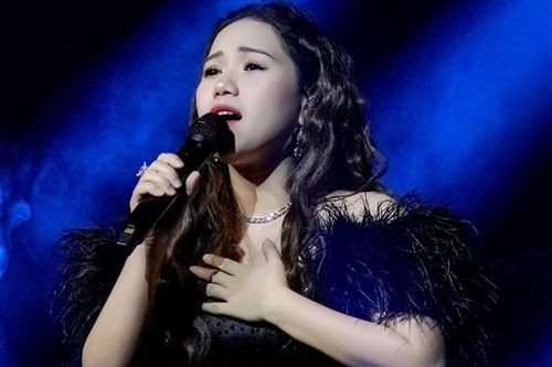 Khán giả yêu cầu hát hit 'Xe Đạp' nhưng Thùy Chi từ chối, lý do gây bất ngờ