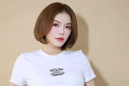 Lý Nhã Kỳ thay đổi một điểm, diện mạo thay đổi 'chóng mặt'