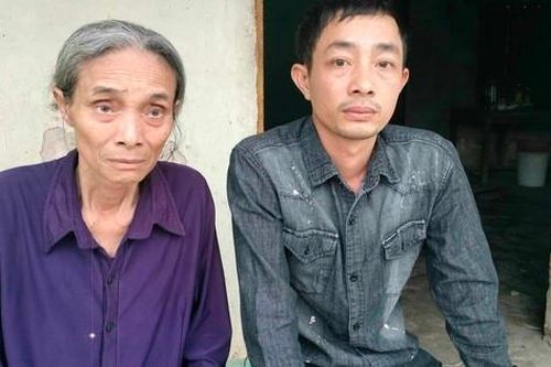 Gần 100 triệu đồng đến với mẹ già đơn thân nuôi con trai bệnh tật, con dâu ôm cháu nội bỏ đi