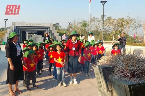 Khơi dậy tinh thần Điện Biên Phủ - tinh thần yêu nước trong thế hệ trẻ